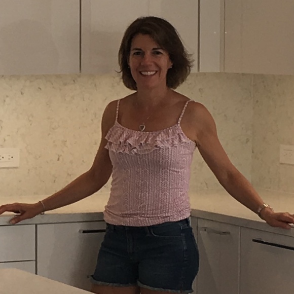 Meet your Posher, Maria - Picture 1 of 4